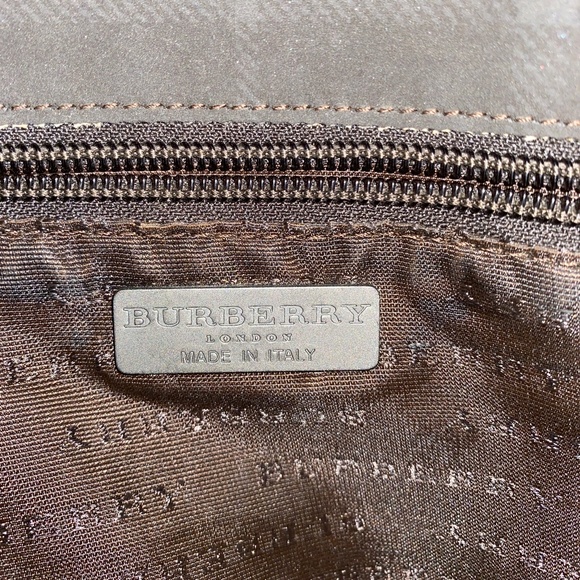 Vintage BURBERRY Dark brown plaid check bucket tote bag purse Made in Italy - Picture 3 of 11